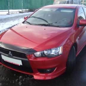 Дефлектор капота темный MITSUBISHI LANCER 2007-2010 (короткий), NLD.SMILAN0712S