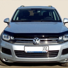 Дефлектор капота темный VW TOUAREG 2010-2018, NLD.SVOTOU1012